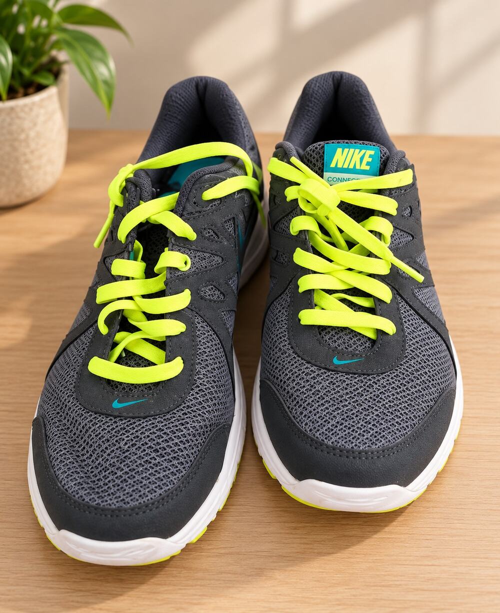 USED NIKE men 10 GRAY